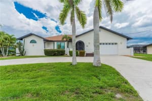 105 Sinclair Street, Port Charlotte, FL 33952 - MLS#2025012090