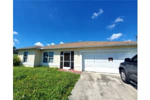 913 Sara Avenue, Lehigh Acres, FL 33971 - MLS#2025012124