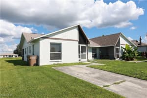 1733 7th Place, Cape Coral, FL 33909 - MLS#2025012132