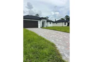 1011 Barcelona Street, Lehigh Acres, FL 33974 - MLS#2025012134
