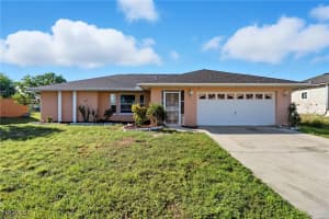 3729 13th Street, Lehigh Acres, FL 33971 - MLS#2025012177