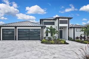 2541 Surfside Blvd, Cape Coral