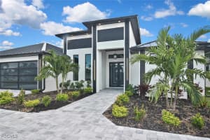2541 SURFSIDE Boulevard, Cape Coral, FL 33914 - MLS#2025012214