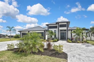 2541 SURFSIDE Boulevard, Cape Coral, FL 33914 - MLS#2025012214
