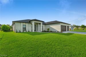 848 Ne 6th Ave, Cape Coral 848 Ne 6th Ave, Cape Coral
