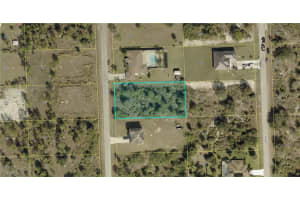 906 8th Avenue, Lehigh Acres, FL 33972 Sold 12/05/25