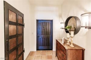 1291 Caloosa Drive, Fort Myers, FL 33901 - MLS#2025012354