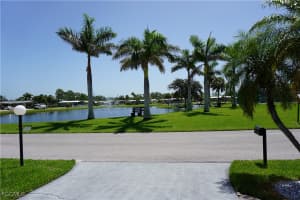 106 Martinique Road, North Port, FL 34287 - MLS#2025012364