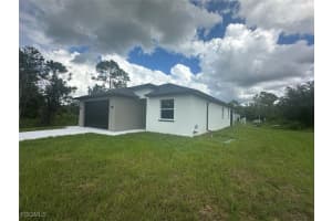 547 Eisenhower Boulevard, Lehigh Acres, FL 33974 - MLS#2025012504