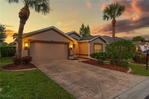 8872 Cedar Hollow Dr, Fort Myers