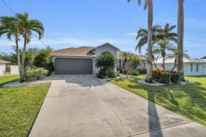 232 El Dorado Parkway, Cape Coral, FL 33914 - MLS#2025012579