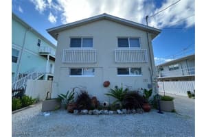 237 Jolly Roger Dr, Key Largo