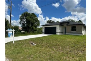 325 Broward Avenue, Lehigh Acres, FL 33974 - MLS#2025012649