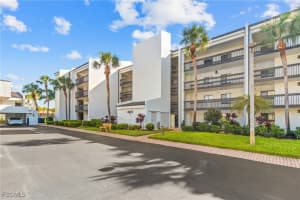 4574 Trawler Court, Fort Myers, FL 33919 - MLS#2025012676