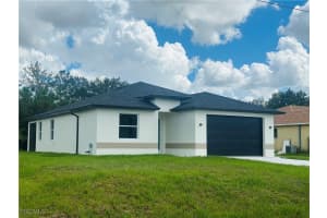 549 Eisenhower Boulevard, Lehigh Acres, FL 33974 - MLS#2025012689
