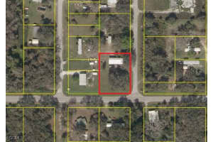 323 Seminole Avenue, Palmdale, FL 33944 - MLS#2025012704