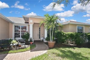 9160 Kings Cove Court, Fort Myers, FL 33967 - MLS#2025012732