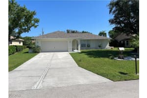 2123 8th Street, Cape Coral, FL 33990 - MLS#2025012802