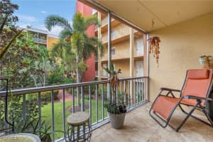 2366 Mall Drive, Fort Myers, FL 33901 - MLS#2025012842