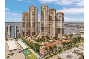 2090 W First St 2805, Fort Myers