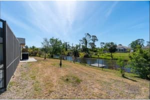 11195 Seabreeze Avenue, Port Charlotte, FL 33981 - MLS#2025012891