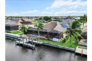 320 26th Avenue, Cape Coral, FL 33993 - MLS#2025012894