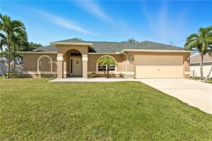 1017 1st Street, Cape Coral, FL 33991 - MLS#2025012908