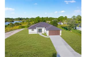 801 Wagner Avenue, Lehigh Acres, FL 33972 - MLS#2025012914