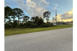 507 Windermere Drive, Lehigh Acres, FL 33972 - MLS#2025012946