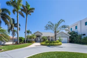 5727 Riverside Drive, Cape Coral, FL 33904 - MLS#2025012978