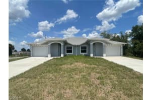 4752 30th Street, Lehigh Acres, FL 33973 - MLS#2025012979