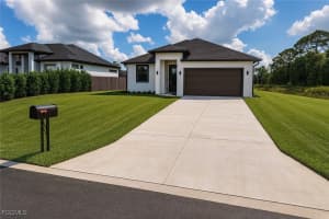 3813 25th Street, Lehigh Acres, FL 33976 - MLS#2025013078