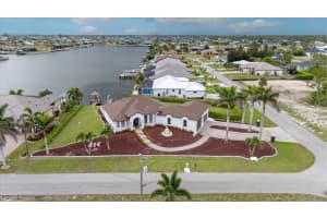 4213 28th Street, Cape Coral, FL 33993 - MLS#2025013106