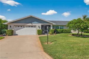 227 S Lake Dr, Lehigh Acres