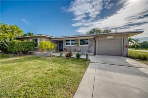 2717 17th Place, Cape Coral, FL 33904 - MLS#2025013116