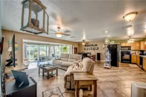 2717 17th Place, Cape Coral, FL 33904 - MLS#2025013116