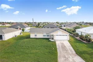 1200 14th Terrace, Cape Coral, FL 33993 - MLS#2025013125