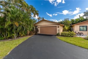 6468 Royal Woods Dr, Fort Myers