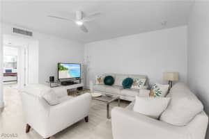 3905 Del Prado Boulevard, Cape Coral, FL 33904 - MLS#2025013171