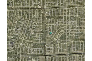 566 Silver Avenue, Lehigh Acres, FL 33974 - MLS#2025013228