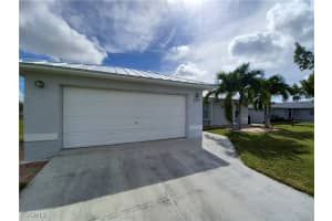 237 6th Place, Cape Coral, FL 33993 - MLS#2025013269