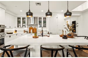 1115 Central Avenue, Naples, FL 34102 - MLS#2025013279