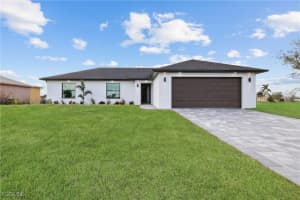 927 32nd Terrace, Cape Coral, FL 33909 - MLS#2025013297