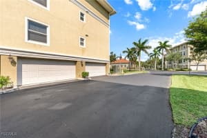 10050 Lake Cove Drive, Fort Myers, FL 33908 - MLS#2025013315