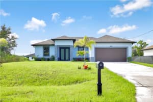 550 LONE STAR Lane, Lehigh Acres, FL 33974 - MLS#2025013385