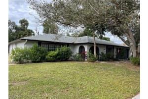 4735 Randag Dr, North Fort Myers