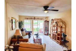 3706 Broadway 5, Fort Myers, FL 33901 - MLS#2025013423
