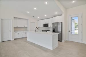 2323 5th Place, Cape Coral, FL 33991 - MLS#2025013466