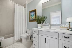 18911 Bay Woods Lake Drive, Fort Myers, FL 33908 - MLS#2025013476