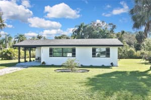 1922 Flamingo Drive, North Fort Myers, FL 33917 - MLS#2025013480